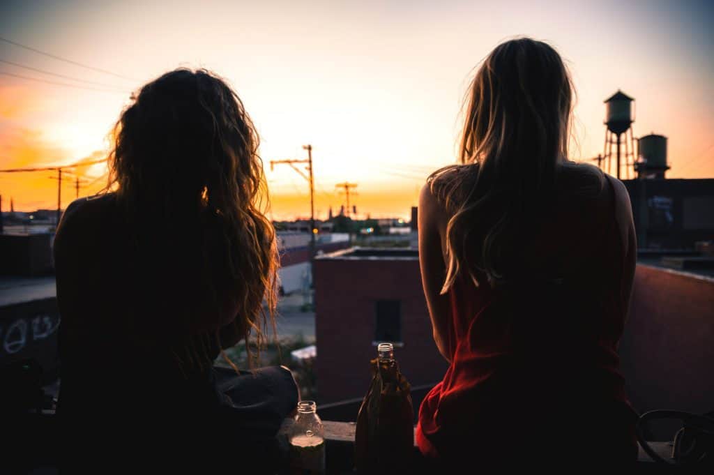 Lustige dating-fragen, um ein mädchen zu fragen