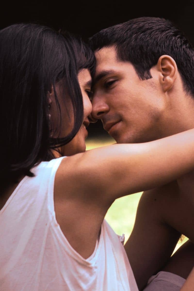 Wie küssen verliebte Männer Erkenne am Kuss ob er dich wirklich liebt