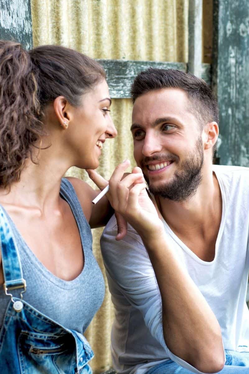 7 geheime Gesetze der Liebe und Anziehung, die extrem 7 geheime Gesetze der Liebe und Anziehung, die extrem