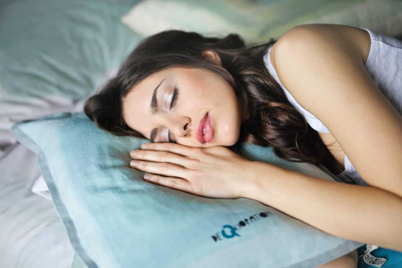 Warum Brauchen Frauen Mehr Schlaf Hormone starke-gedanken.de
