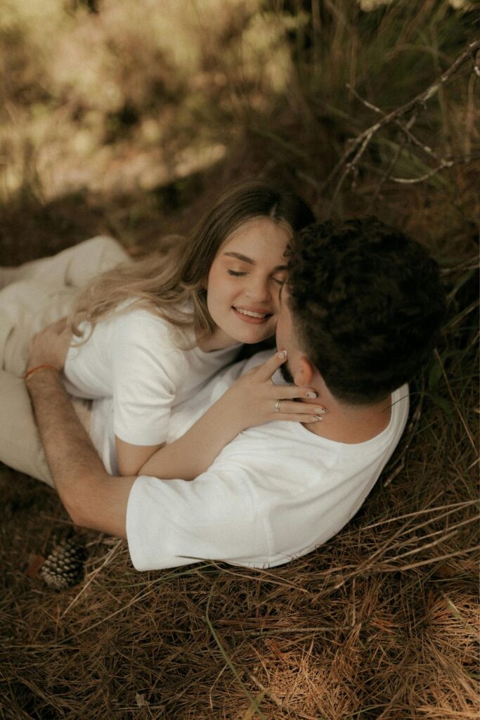7 Zeichen, dass du emotionale Abhängigkeit mit Liebe verwechselst