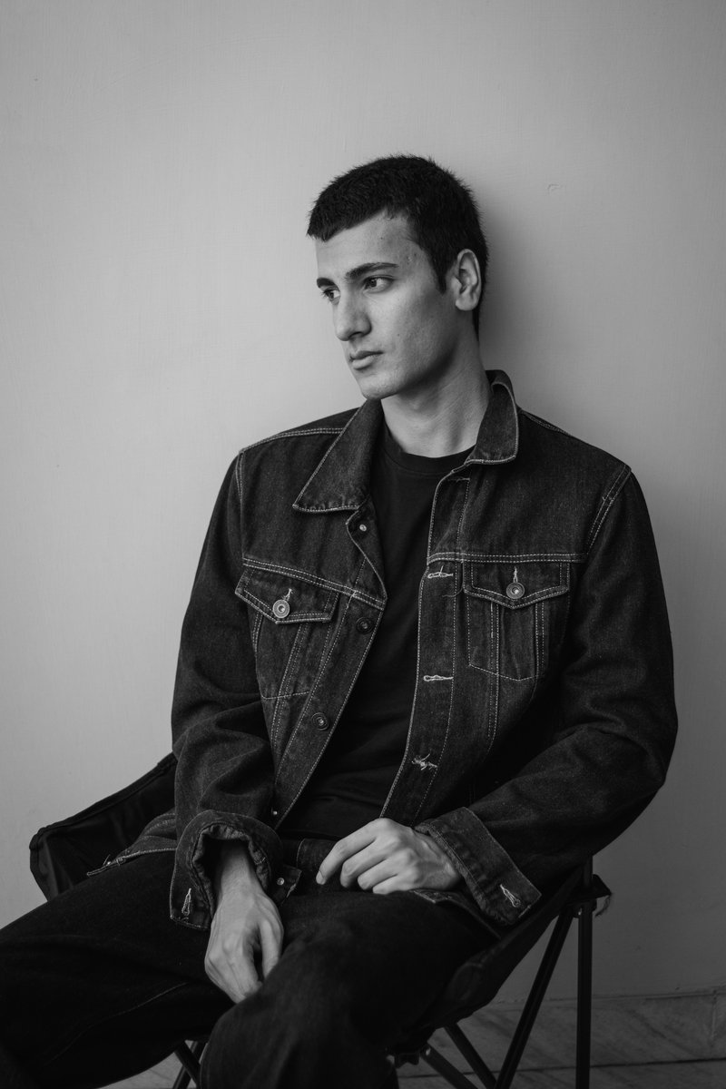 Black and White Portrait of Young Man in Denim · Free Stock Photo Black and White Portrait of Young Man in Denim · Free Stock Photo