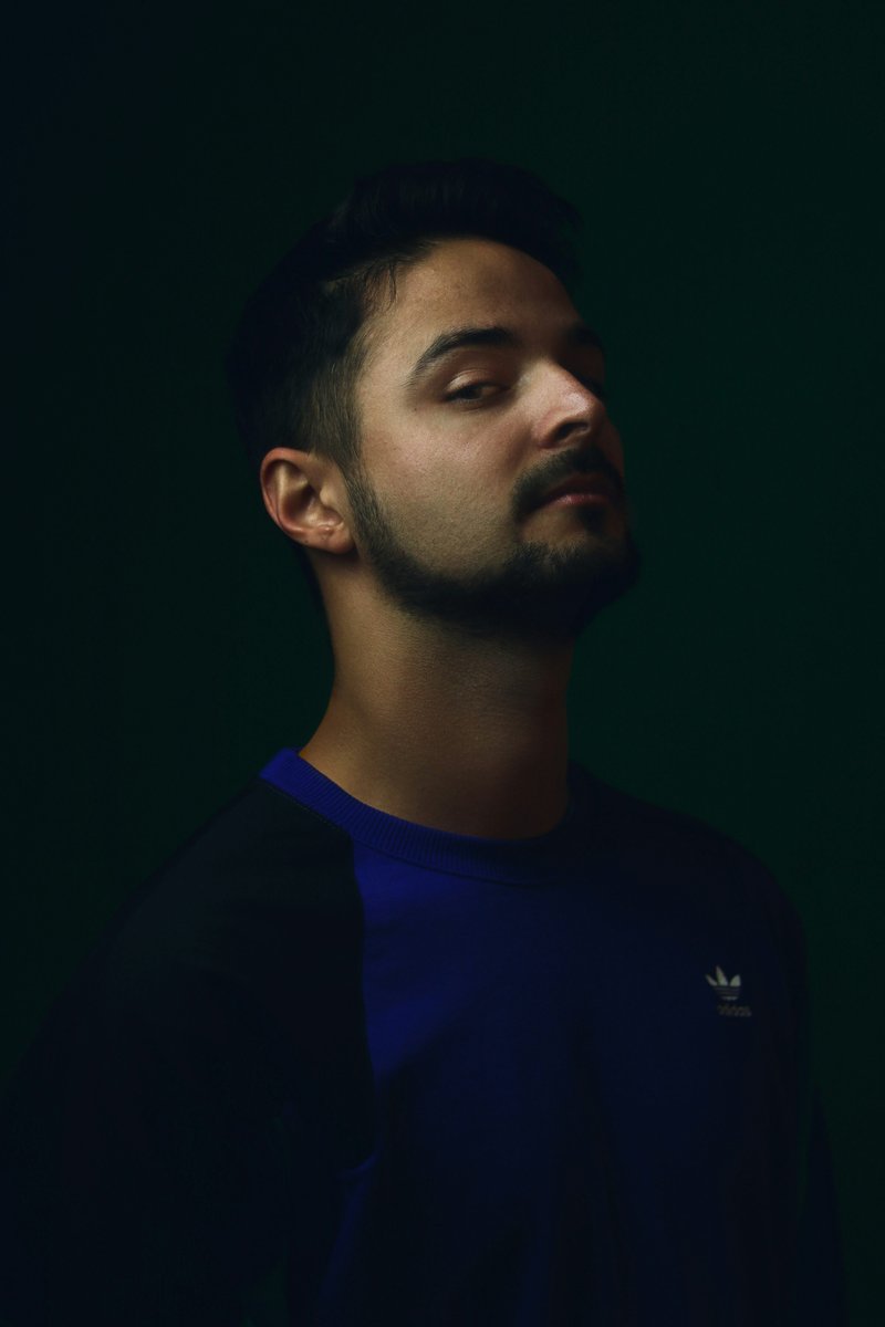 Dominant Pictures | Download Free Images on Unsplash
