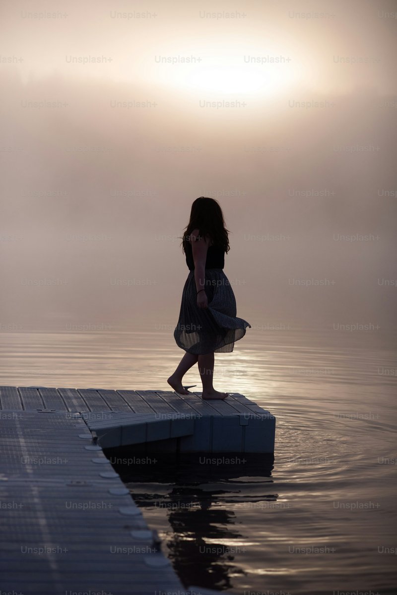 Girl Alone Pictures | Download Free Images on Unsplash Girl Alone Pictures | Download Free Images on Unsplash