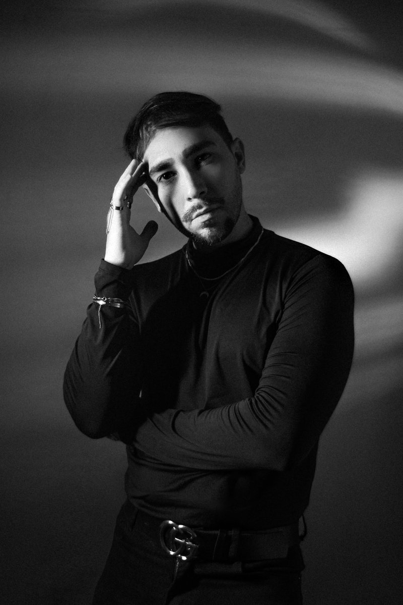 Moody Black and White Male Portrait Photography · Free Stock Photo