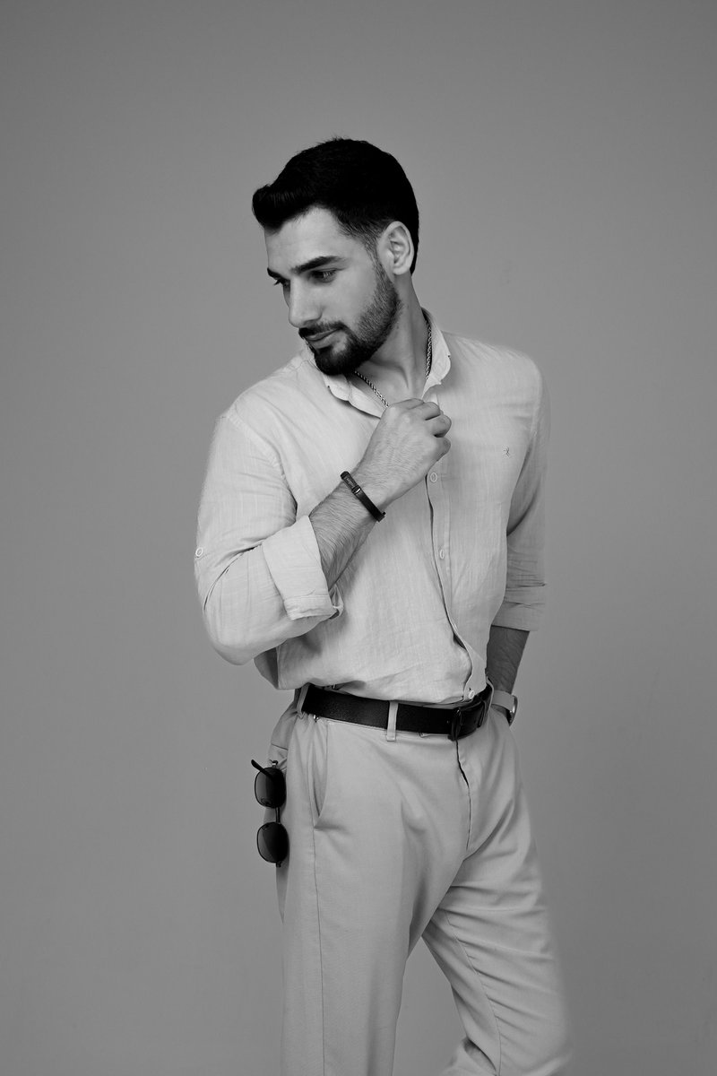 Stylish Black and White Portrait of Fashionable Man · Free Stock Photo Stylish Black and White Portrait of Fashionable Man · Free Stock Photo