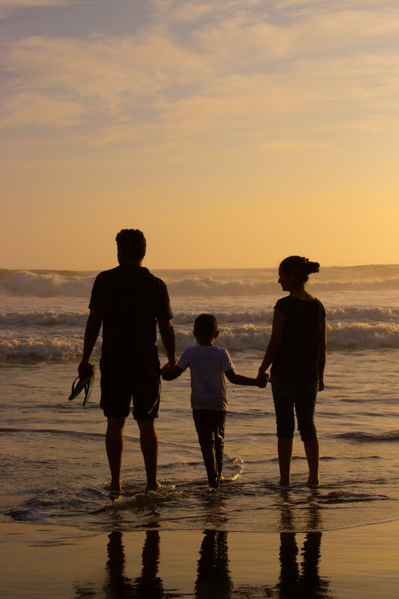 Vacation Family Pictures | Download Free Images on Unsplash