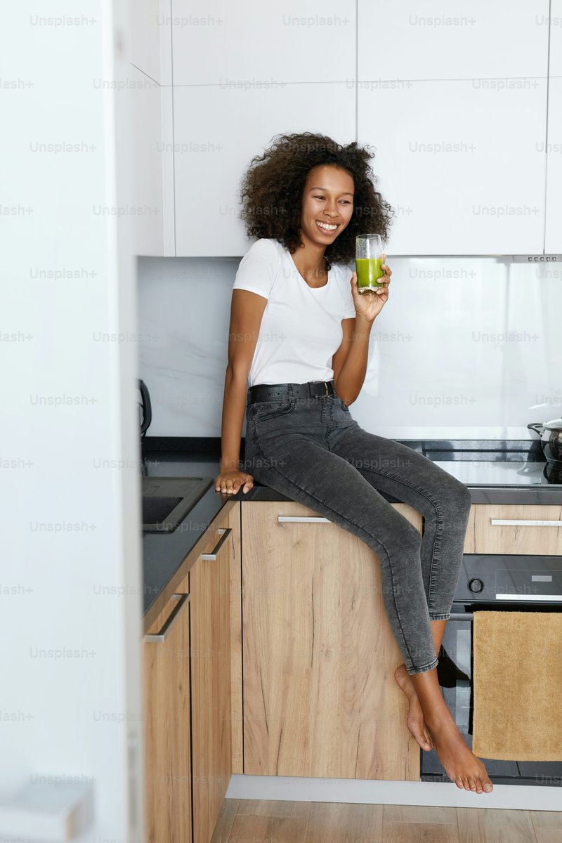 Woman Healthy Pictures | Download Free Images on Unsplash Woman Healthy Pictures | Download Free Images on Unsplash