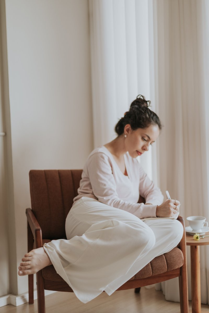Woman Room Photos, Download The BEST Free Woman Room Stock ... Woman Room Photos, Download The BEST Free Woman Room Stock ...