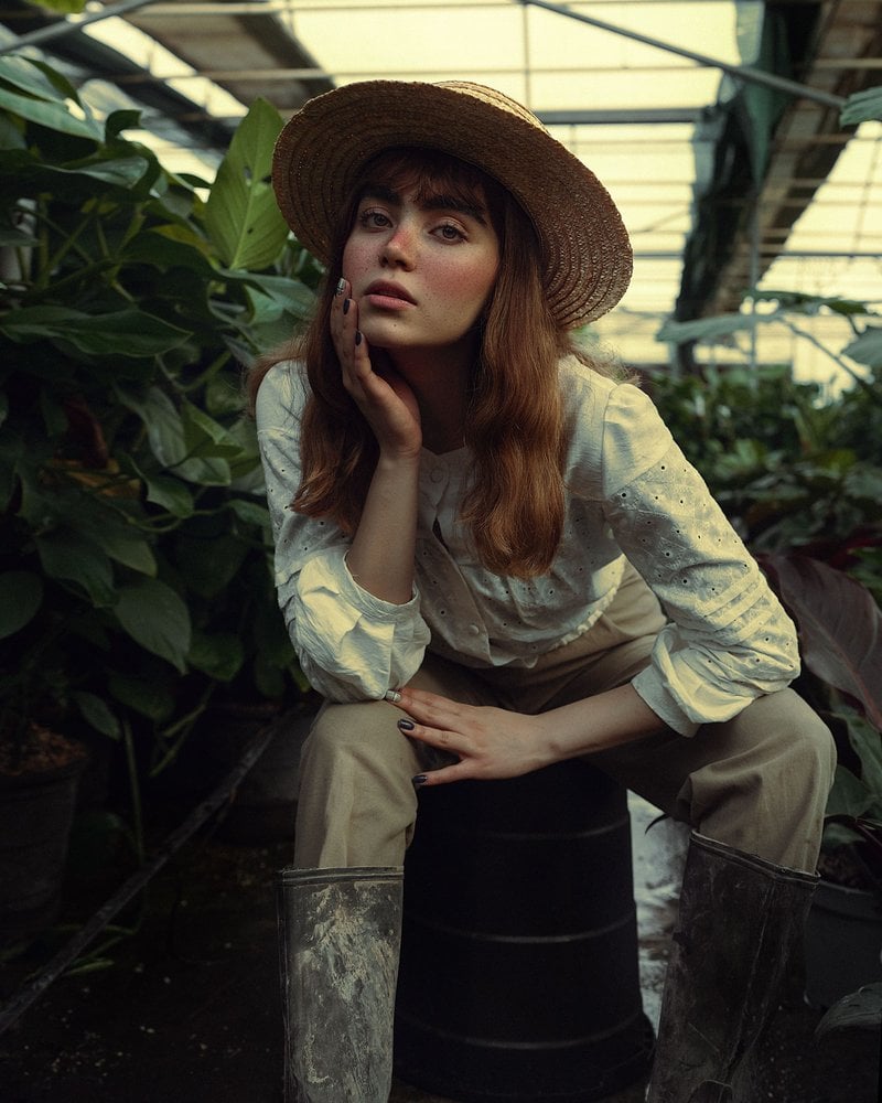 Woman Doing a Thinking Pose · Free Stock Photo